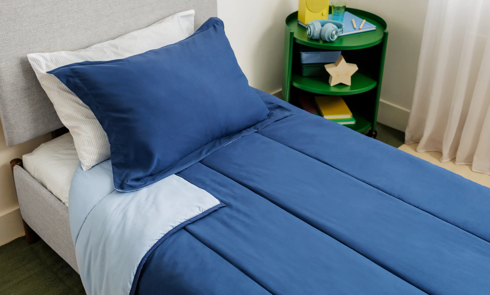 Endy Petit Comforter Set - Image 8