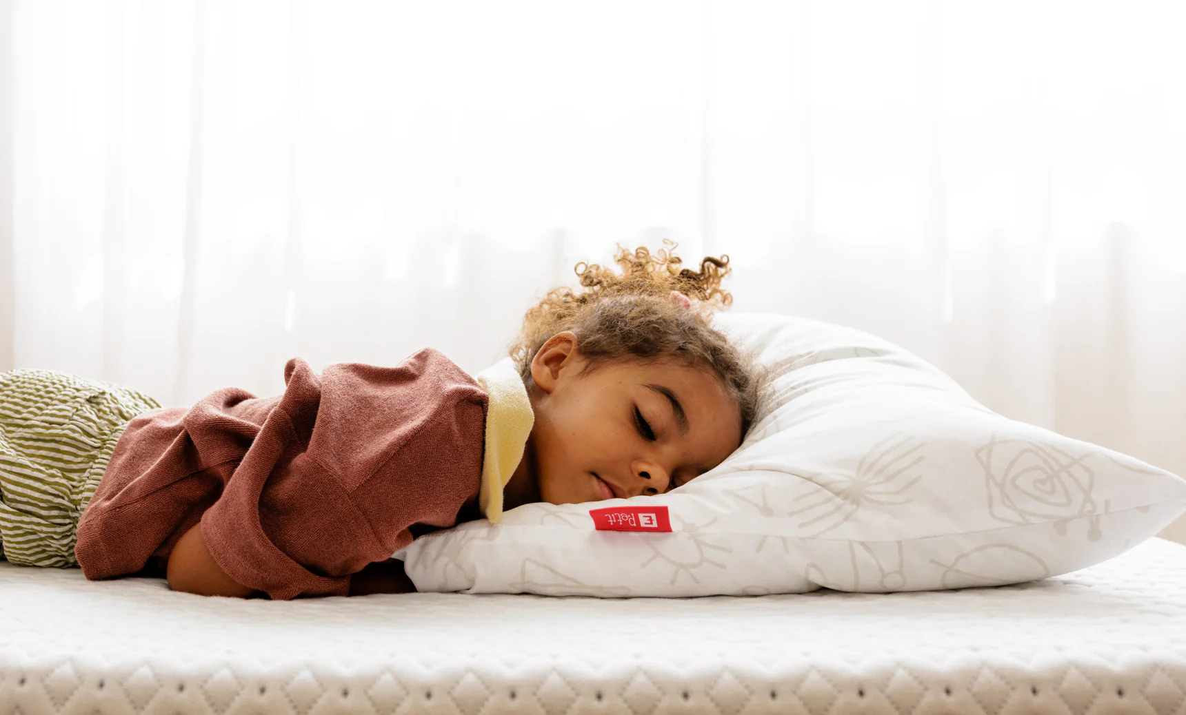 Endy Petit Pillow - Image 8