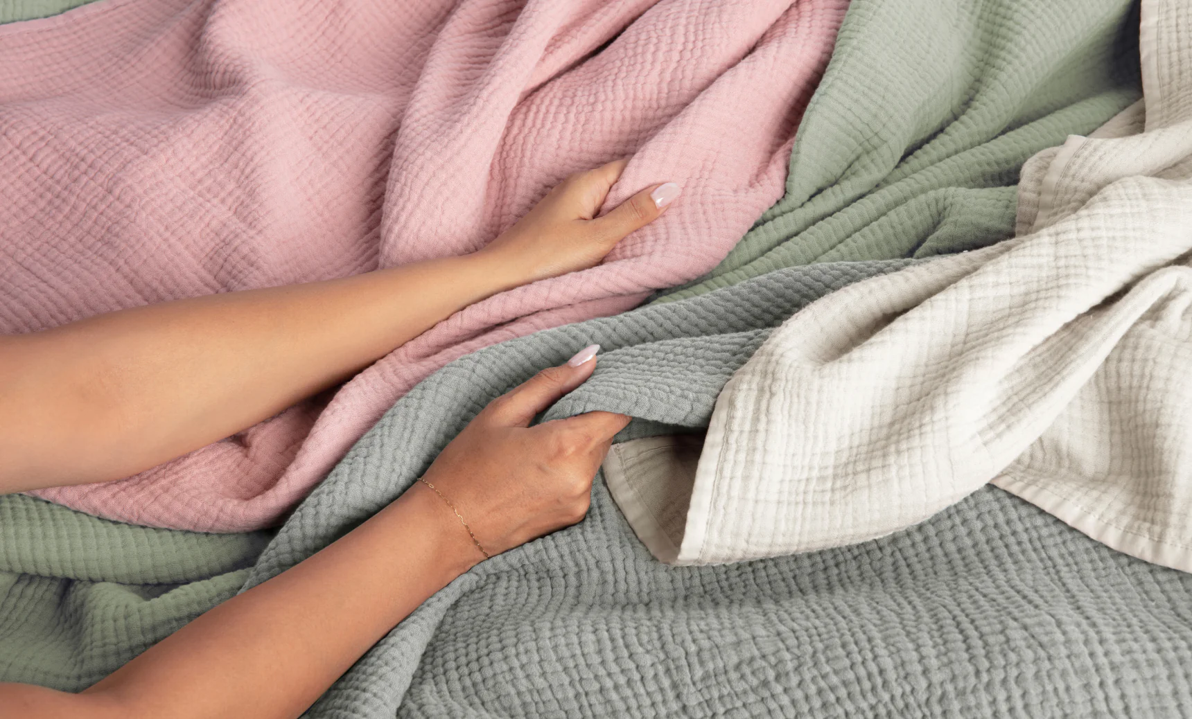 Muslin Blanket - Image 19