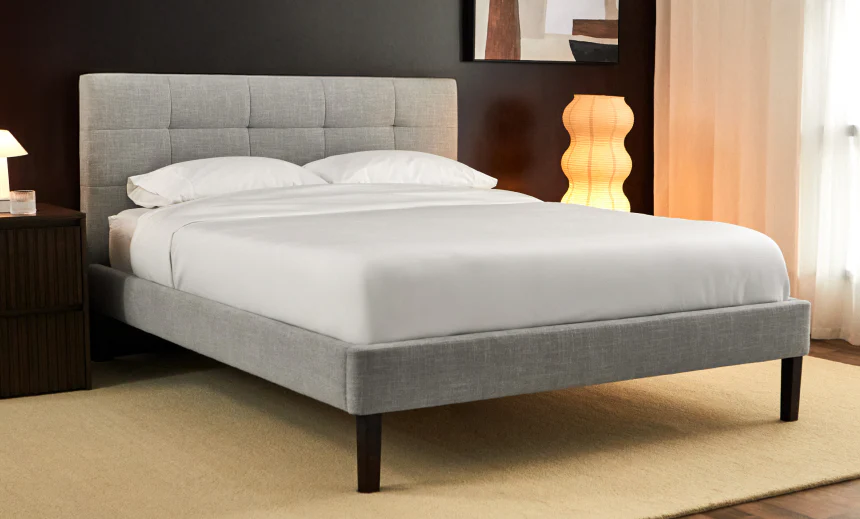 Tufted Upholstered Bed Frame