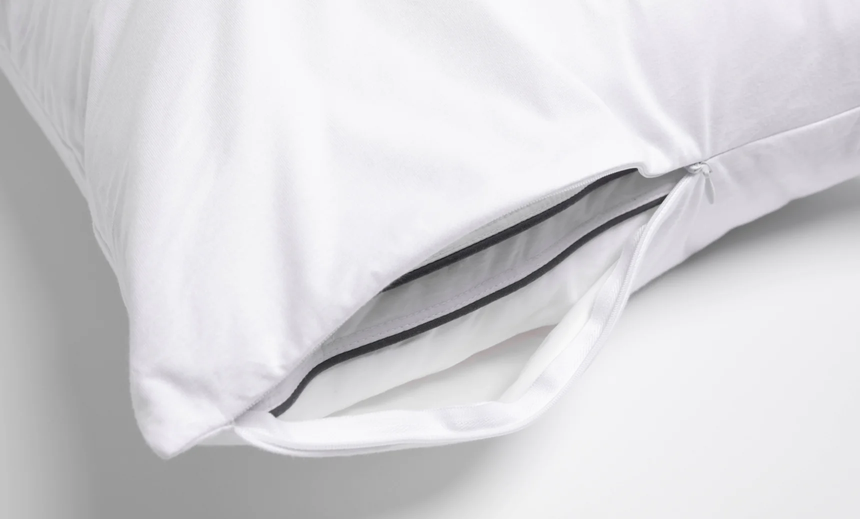 Waterproof Pillow Protector - Image 5