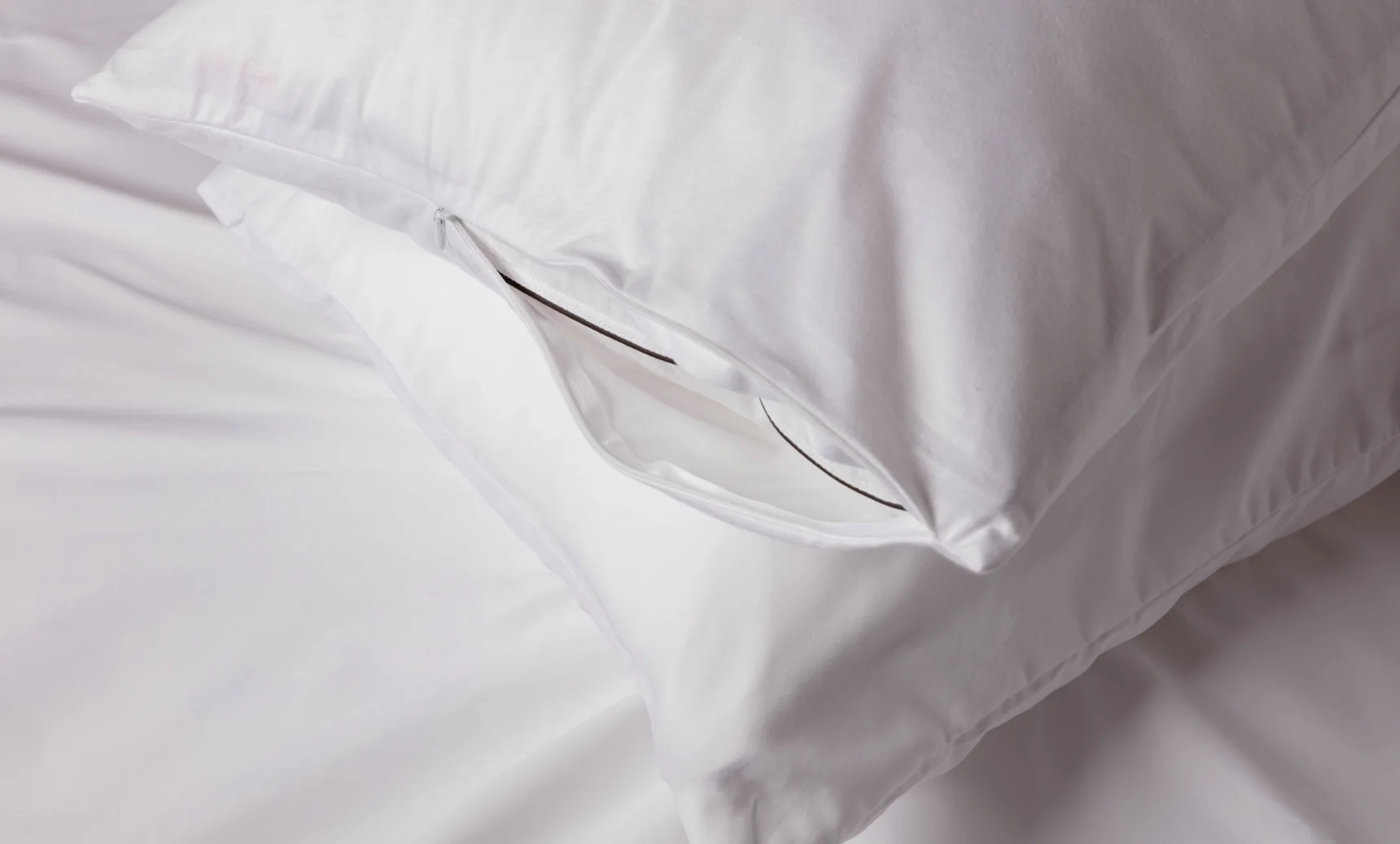 Waterproof Pillow Protector - Image 7