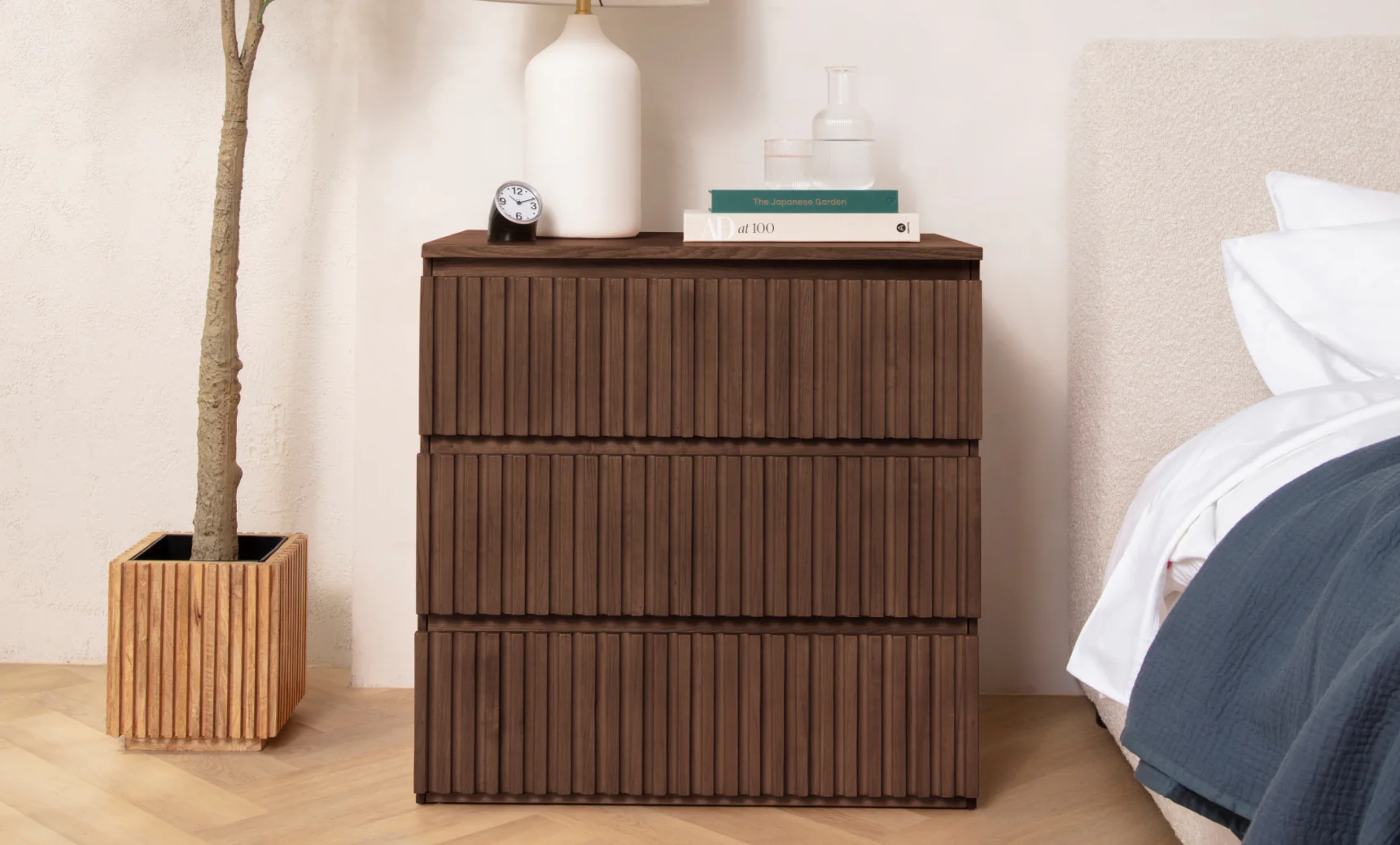 Wooden Dresser - Image 11