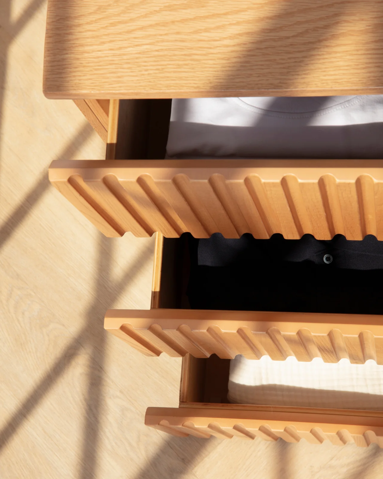 Wooden Dresser - Image 19