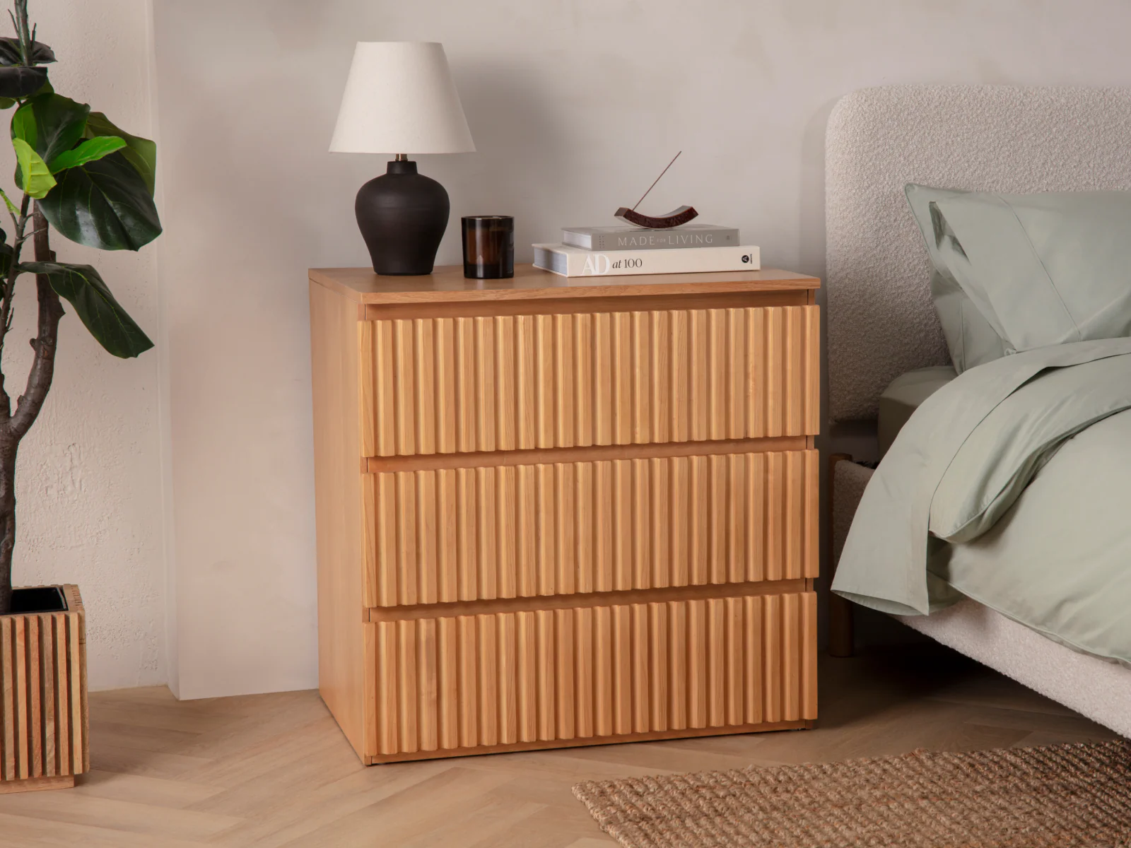 Wooden Dresser - Image 2